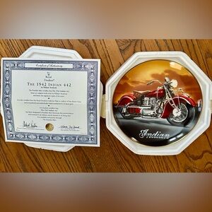 Franklin Mint Royal Doulton 1942 Indian 442 Motorcycle Plate with Certificate
